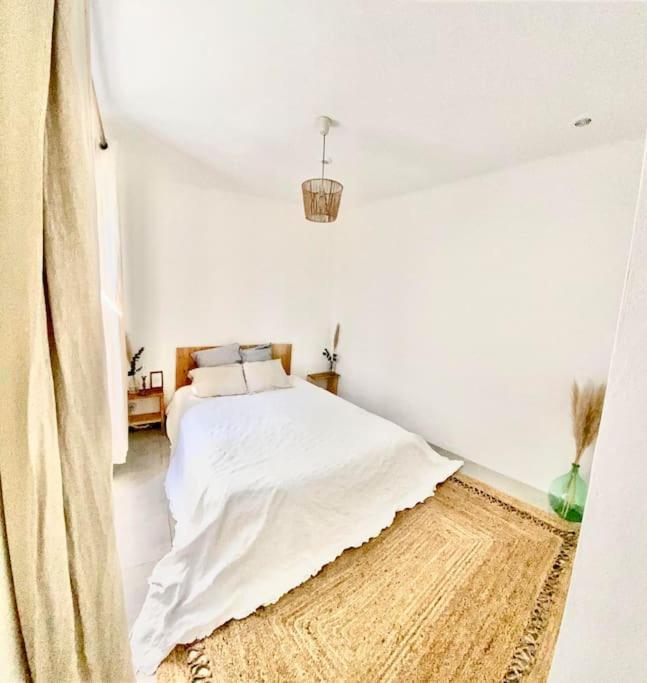 Maison Avec Jardin Et 3 Petits Chats , Proche Du Chateau Lacoste Le Puy-Sainte-Réparade المظهر الخارجي الصورة